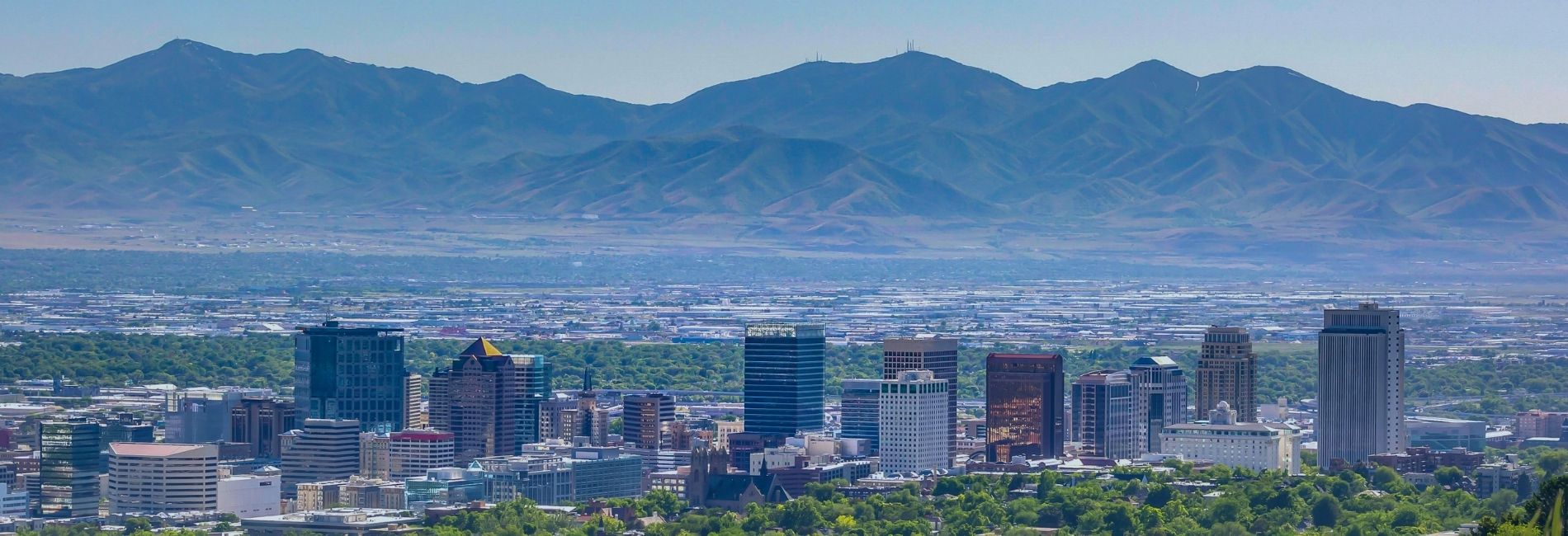14 Hotels with Park Stay Fly Packages Near SLC Airport