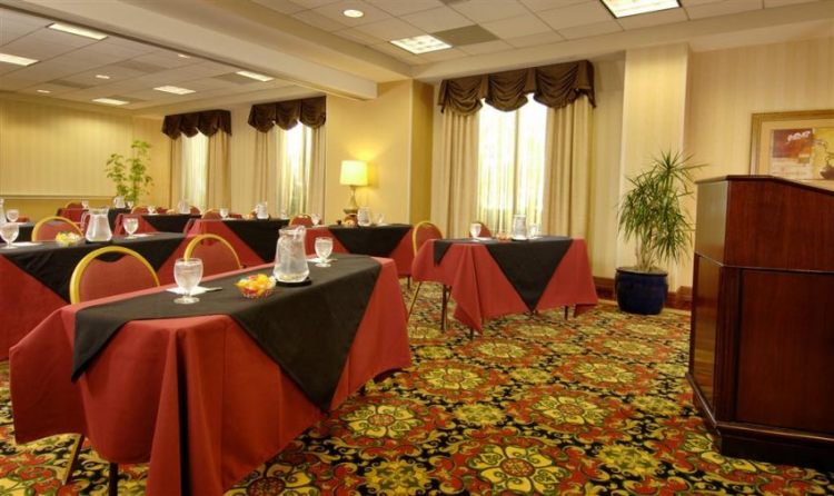 Hampton Inn Washington-Dulles Int'l Airport South , DC 201511 near Washington Dulles International Airport View Point 4