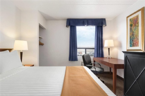 Travelodge by Wyndham Calgary International Airport South , AB T1Y 3C2 near Calgary International Airport View Point 12