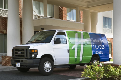 Holiday Inn Express & Suites Baltimore - Bwi Airport North , MD 21090 near Baltimore-washington International Thurgood Marshall Airport View Point 13