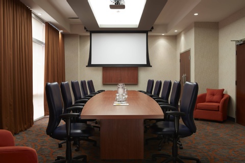 Courtyard by Marriott Montreal Airport , QC H4M 2Z5 near Montreal-Pierre Elliott Trudeau Int. Airport View Point 11