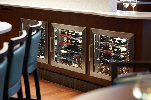 Courtyard by Marriott Montreal Airport , QC H4M 2Z5 near Montreal-Pierre Elliott Trudeau Int. Airport View Point 15