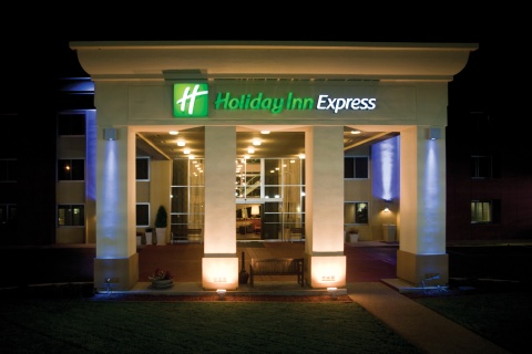 Holiday Inn Express San Francisco-Airport South , CA 94010 near San Francisco International Airport View Point 5