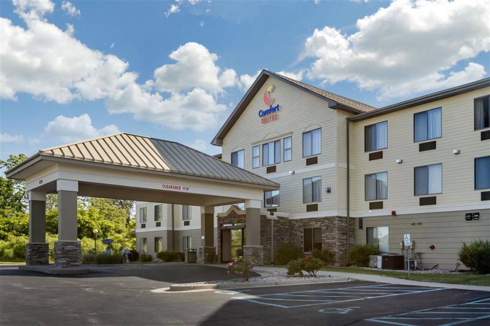 Comfort Suites Grandville - Grand Rapids