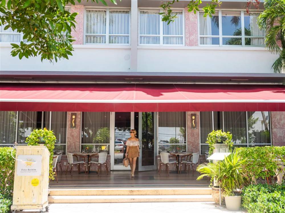 Crest Hotel Suites 2