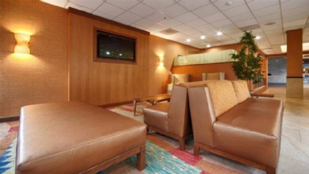 Gateway Hotel Santa Monica 7