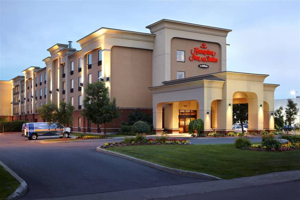 Hampton Inn & Suites By Hilton Montreal-dorval
