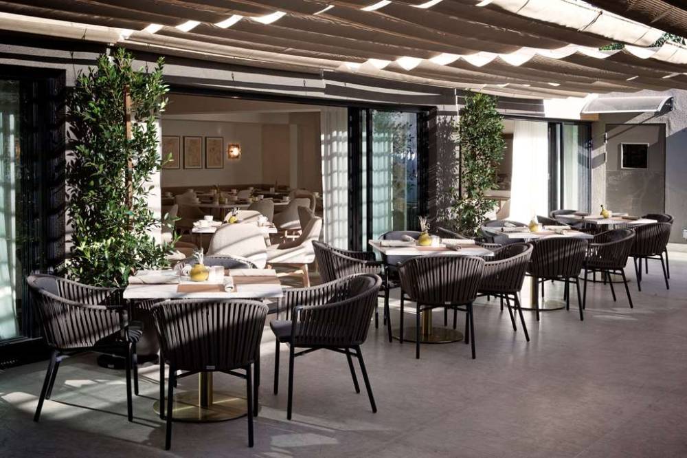 Luxe Sunset Boulevard Hotel 4