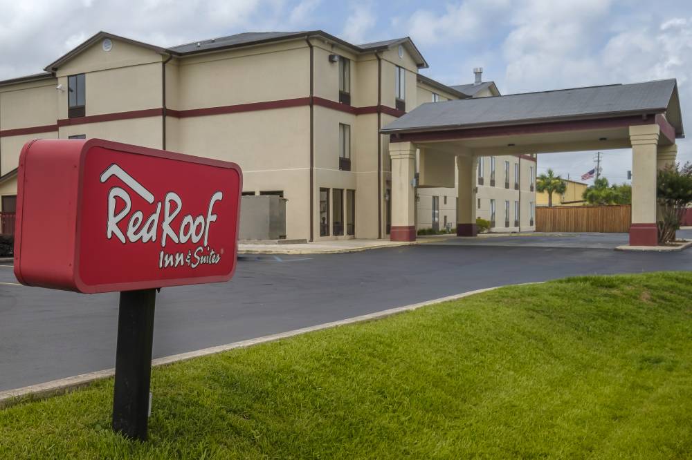 Red Roof Suites Mobile Sw I-10