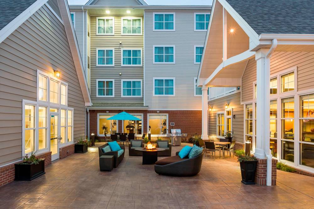 Residence Inn By Marriott Fargo 3