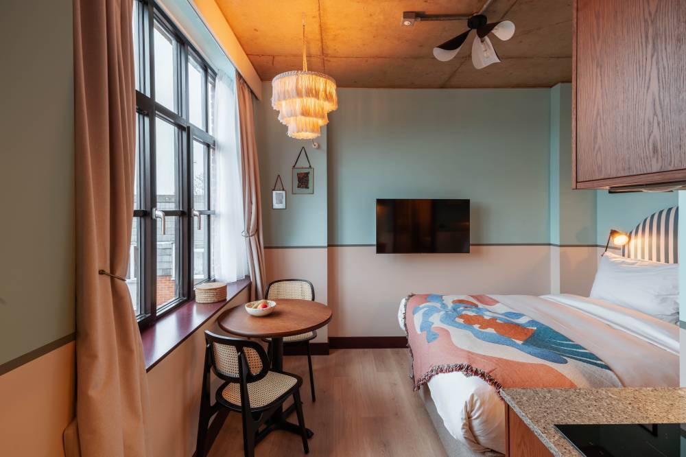 Room2 Chiswick 7